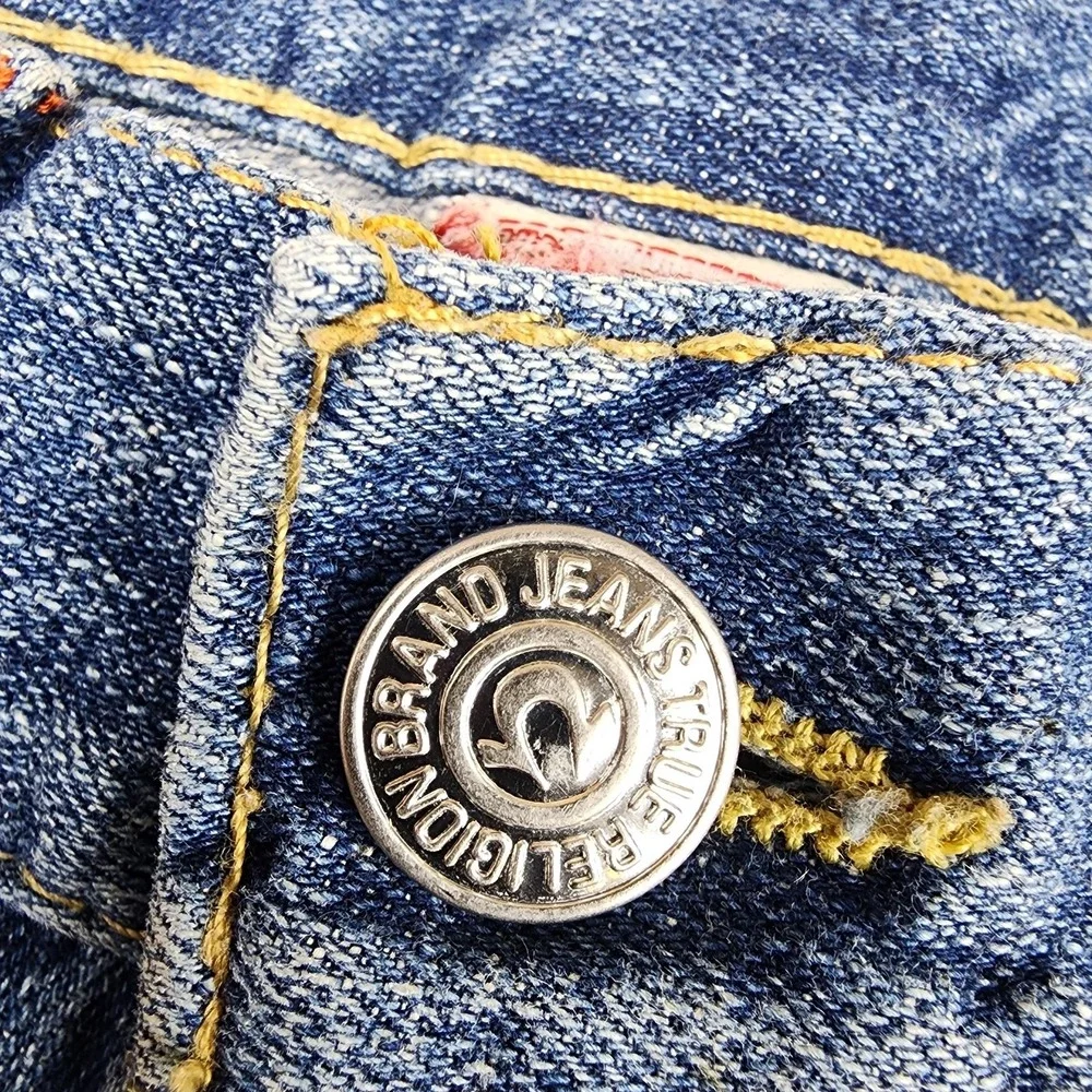 True Religion Joey Jeans Mens 34x29 Medium Wash Blue Bootcut USA Denim READ